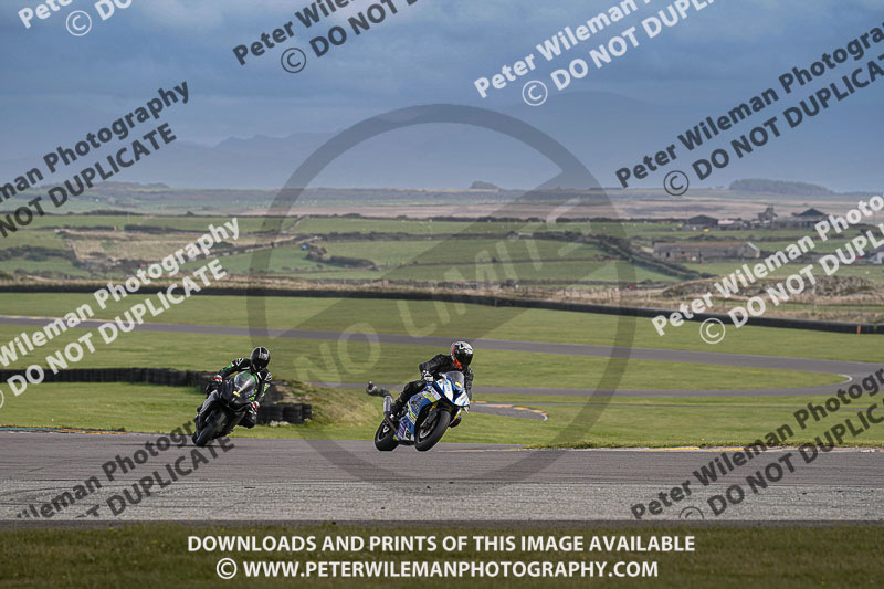 anglesey no limits trackday;anglesey photographs;anglesey trackday photographs;enduro digital images;event digital images;eventdigitalimages;no limits trackdays;peter wileman photography;racing digital images;trac mon;trackday digital images;trackday photos;ty croes